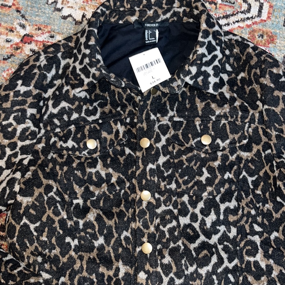 Leopard Cropped Jacket - Picture 2 of 5